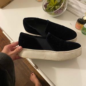 VINCE warren slip on platform sneakers
